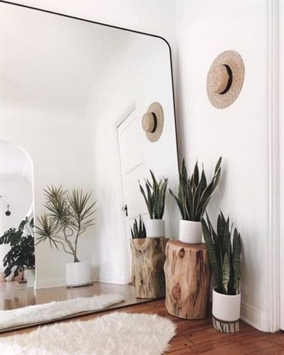 Awesome How to Decorate for Small Spaces While Still Making them Feel BIG  The post  How to Decorate for Small Spaces While Still Making them Feel BIGâ¦  appeared first on  Etty Hair Saloon .
