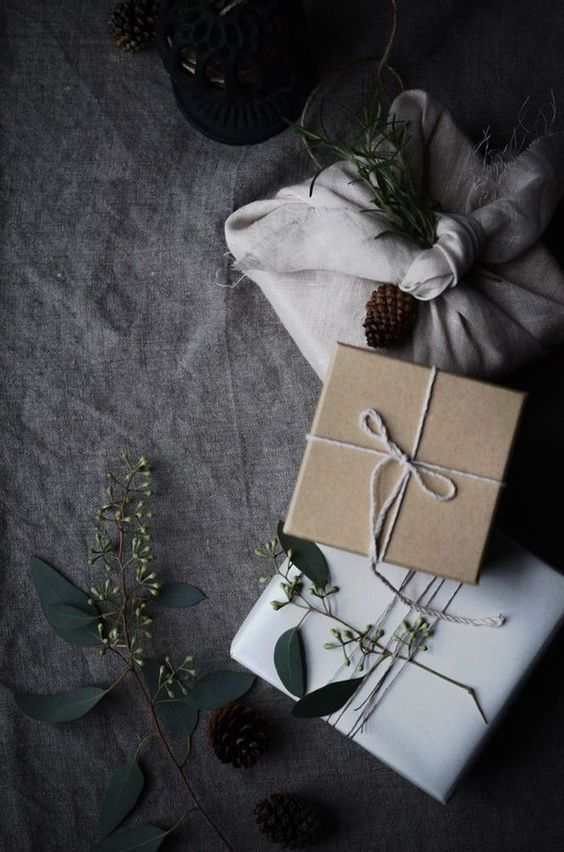 simple and natural gift wrapping ideas #geschenke #verpacken